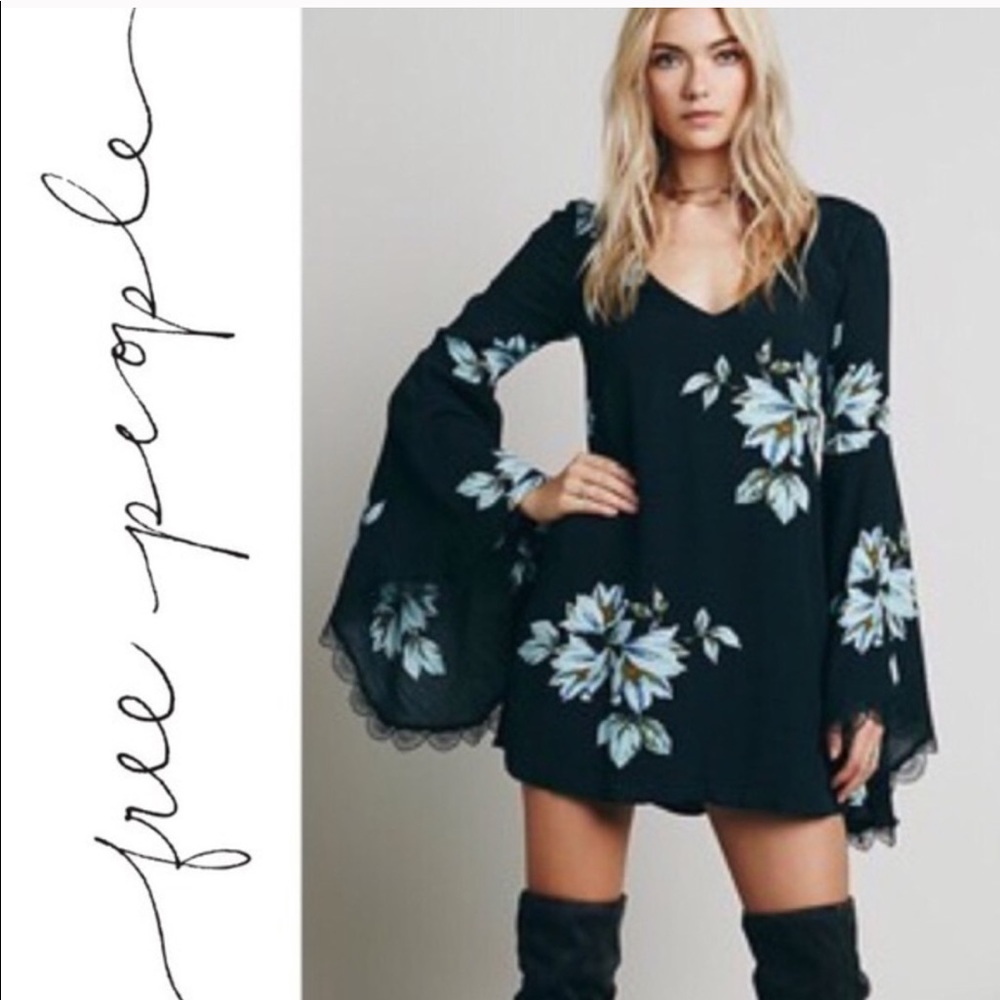 Free People | Boho Floral Tunic Bell Sleeve Lace